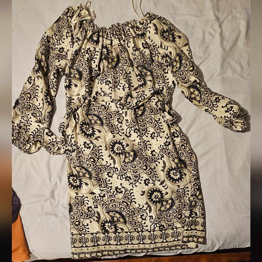 Vintage Michael Kors Long Sleeve Dress With Fabric Belt.